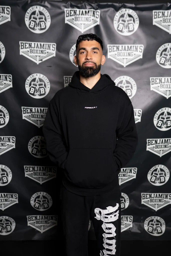 Coach DMO "Daniel Momand"